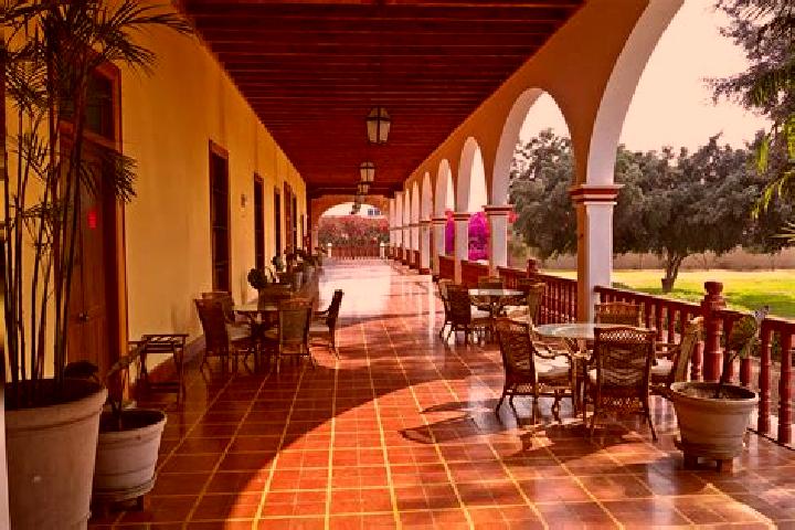 escort San Jose de Felix