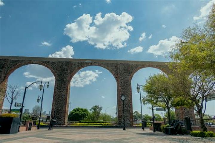 escort San Juan de los Arcos