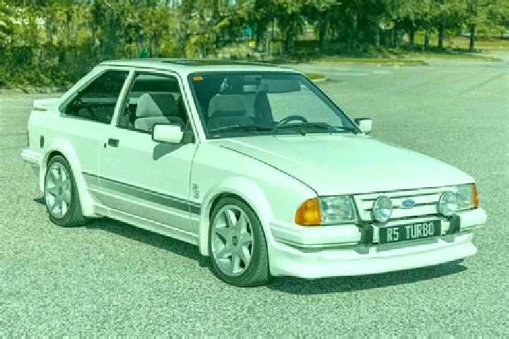 escort Sanchaba