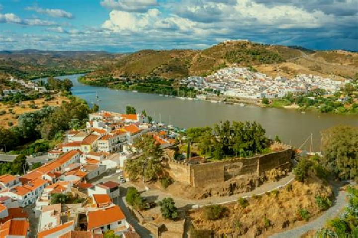 escort Sanlucar de Guadiana