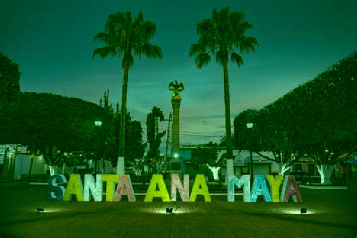 escort Santa Ana Maya