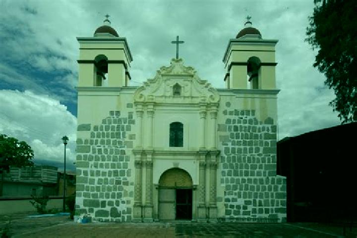 escort Santa Cruz Amilpas