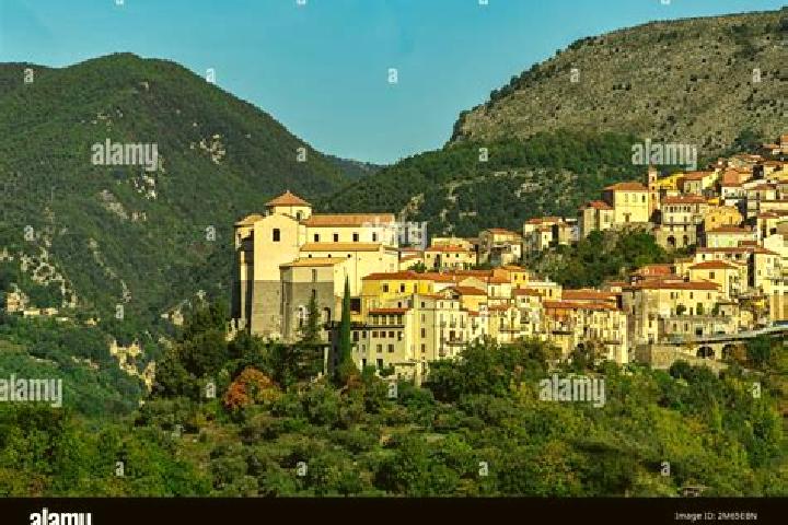escort Santa-Maria-Poggio