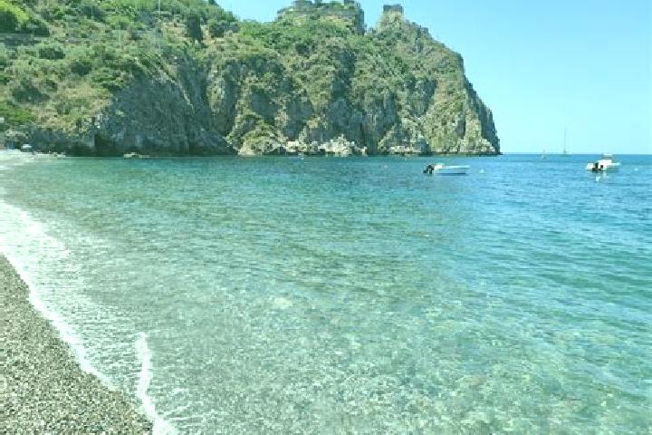 escort Sant Alessio Siculo