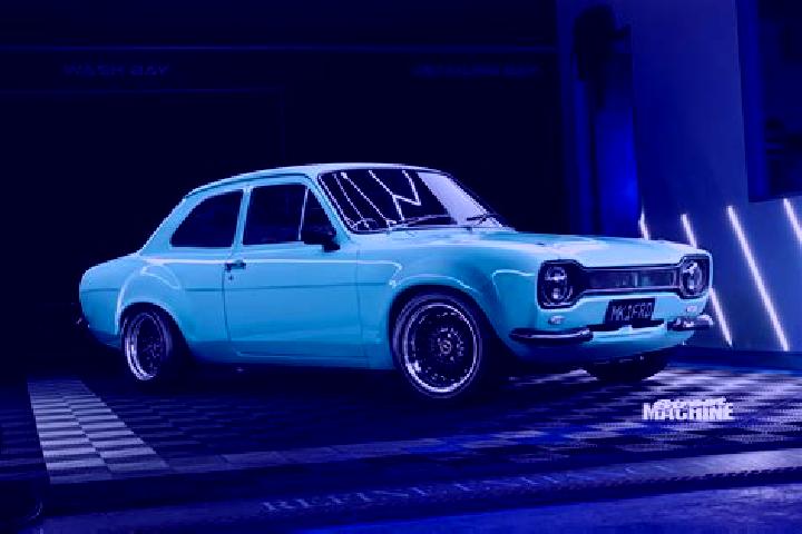 escort Sarcey
