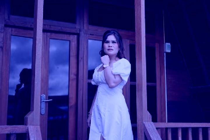 escort Saribudolok
