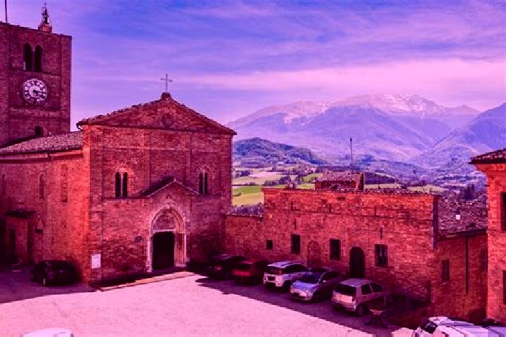 escort Sarnano