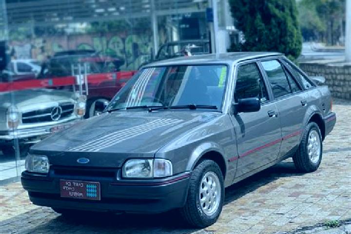 escort Sarrola
