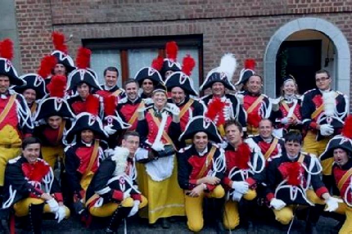 escort Sart-Saint-Laurent