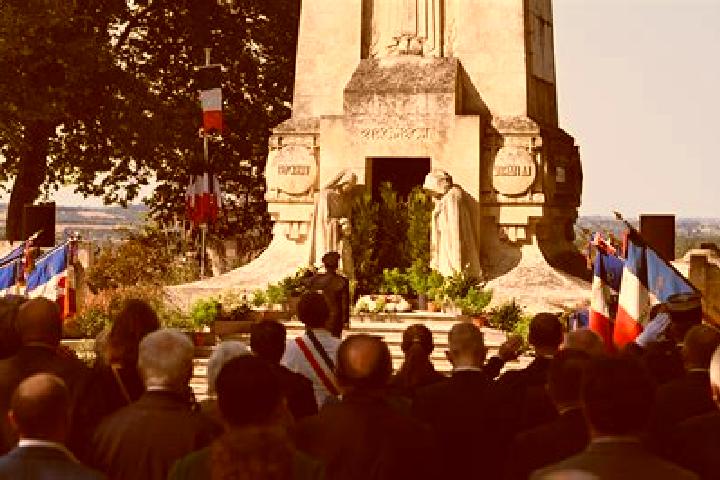 escort Saulx-Marchais