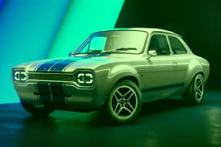 escort Scarcroft