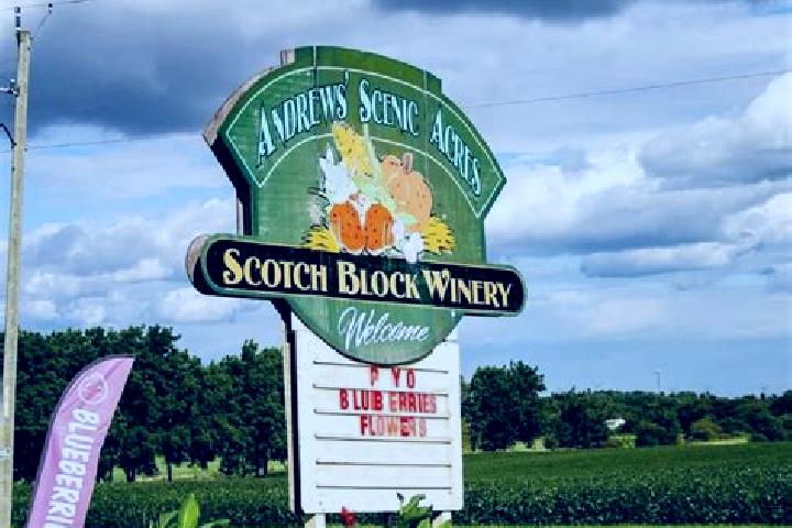 escort Scenic Acres
