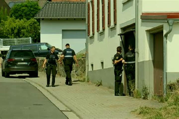 escort Schallodenbach