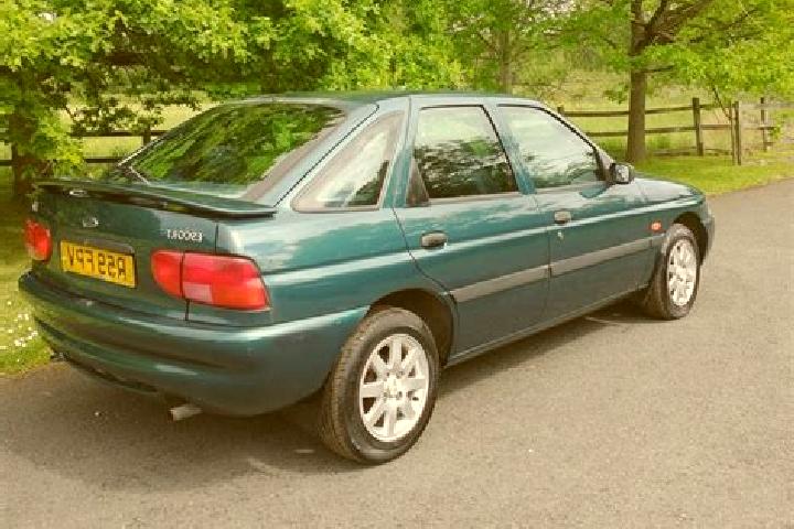 escort Schutsboom