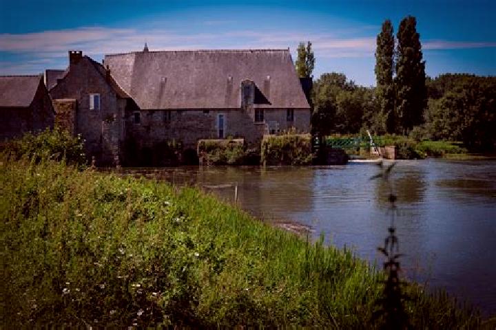 escort Seiches-sur-le-Loir