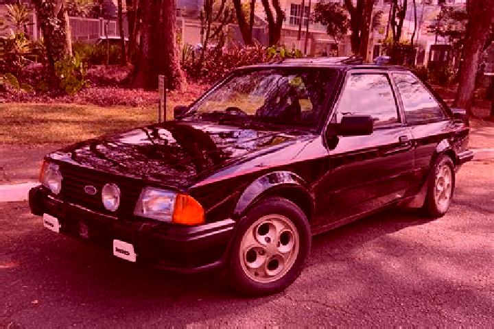 escort Sequeira