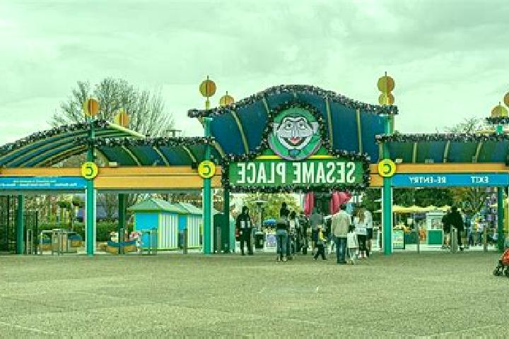escort Sesame Park