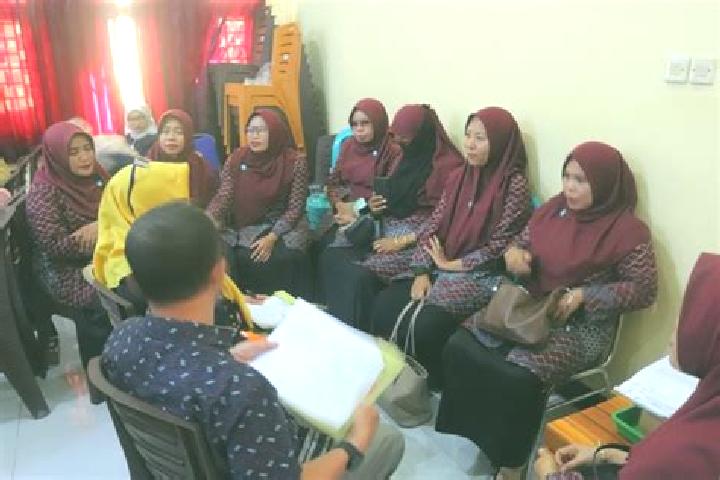 escort Seteluk Tengah