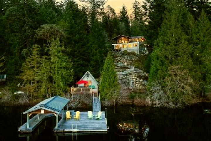escort Shawnigan Lake