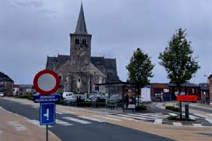 escort Sint-Margriete-Houtem