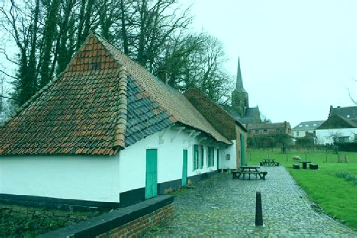escort Sint-Martens-Bodegem