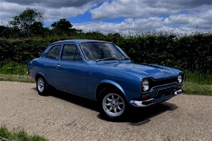 escort Smarden