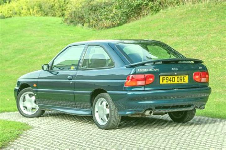 escort Smeeni