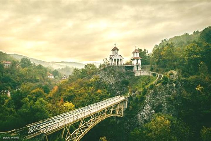 escort Sokolovica