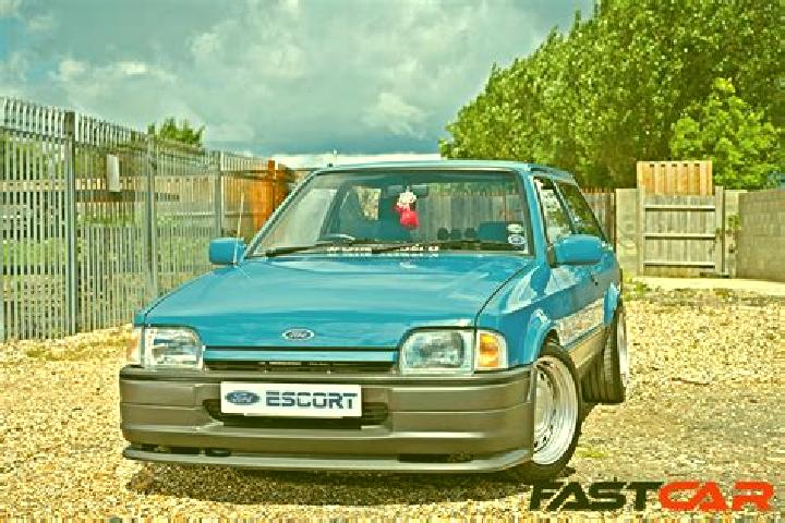 escort Soloshyne