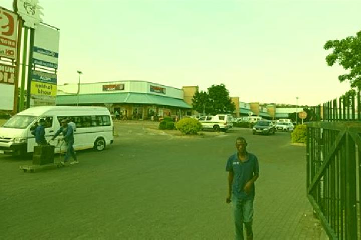 escort Soshanguve