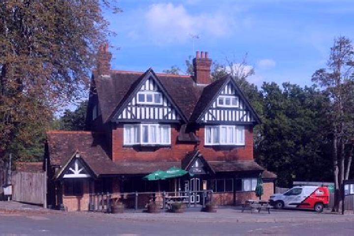 escort South Nutfield