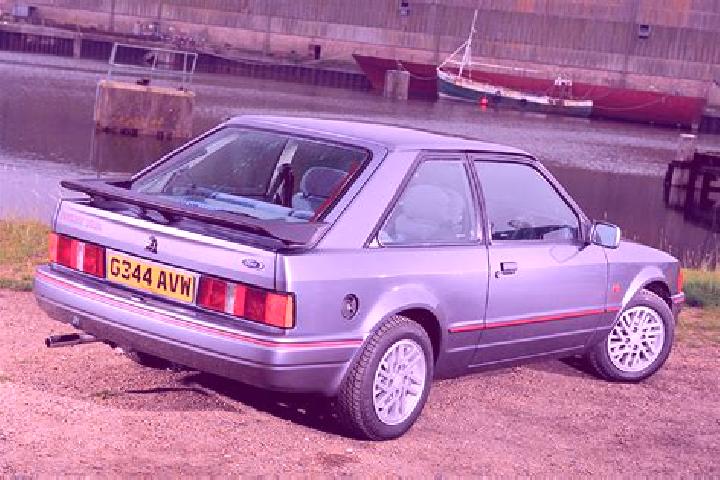 escort South Range