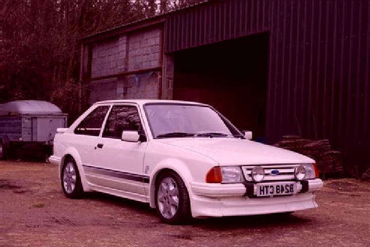 escort Stirling North