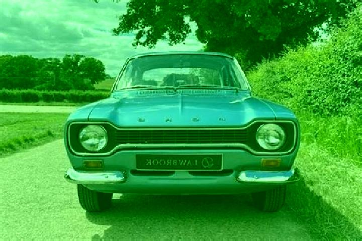 escort Stokenchurch