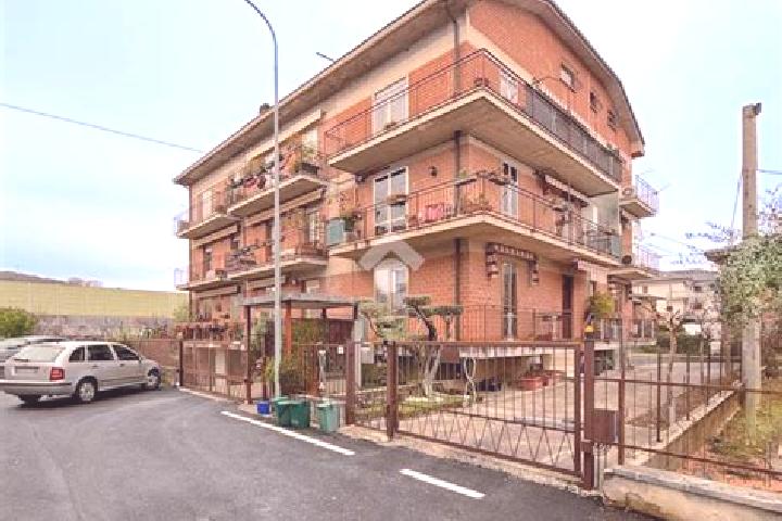 escort Stra-Montanara-Pieve