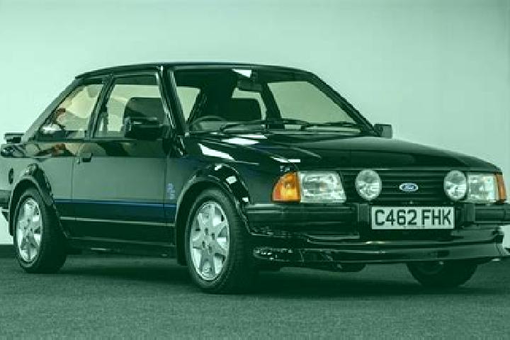 escort Strawczyn