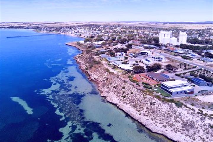 escort Streaky Bay