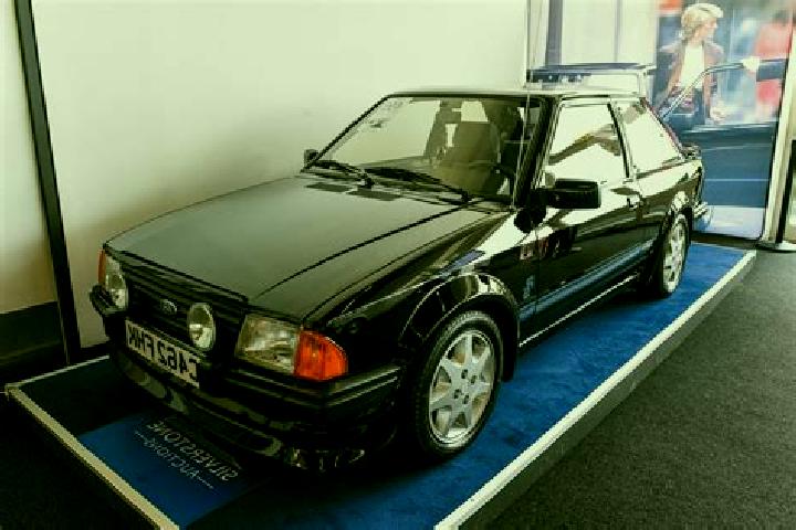 escort Stroemma