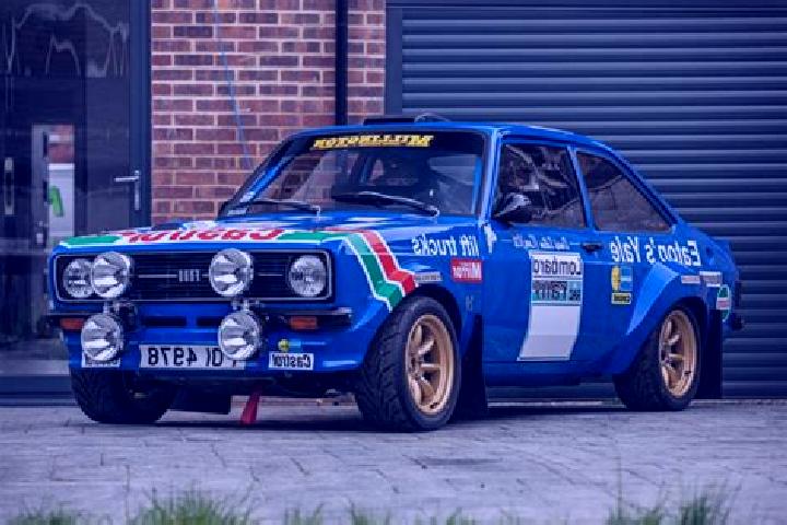 escort Sturt