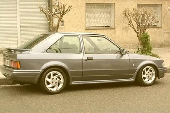 escort Summerlea