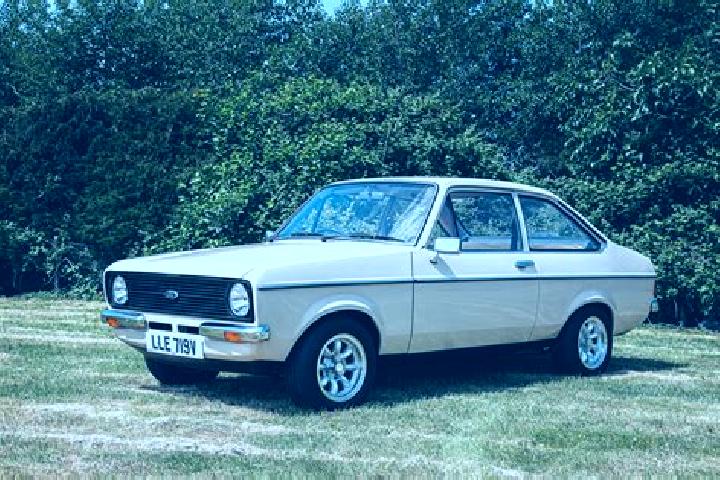 escort Sutton Bridge