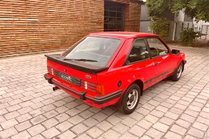 escort Szeremle