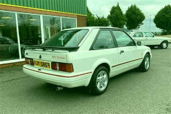escort Taiacu