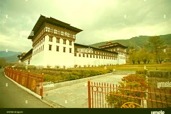 escort Tashi Chho Dzong
