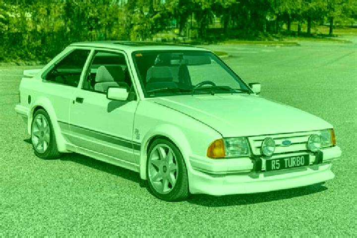 escort Tasikona
