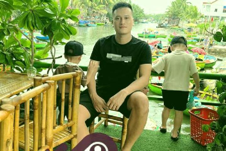 escort Thi Tran Vinh Quang