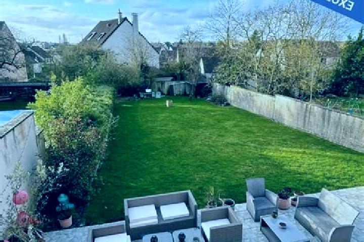 escort Thorigny-sur-Marne