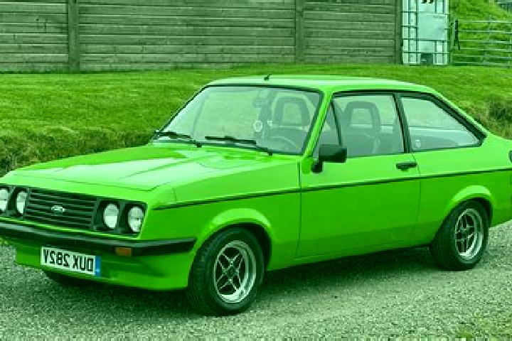 escort Thorne