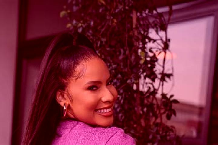 escort Thuli