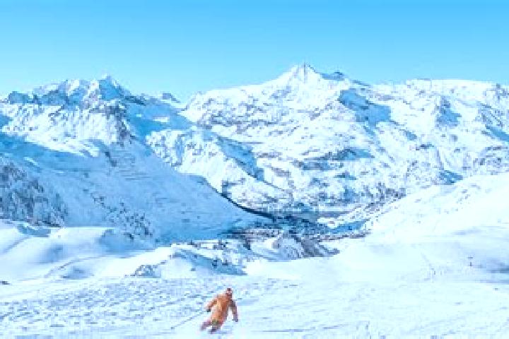 escort Tignes